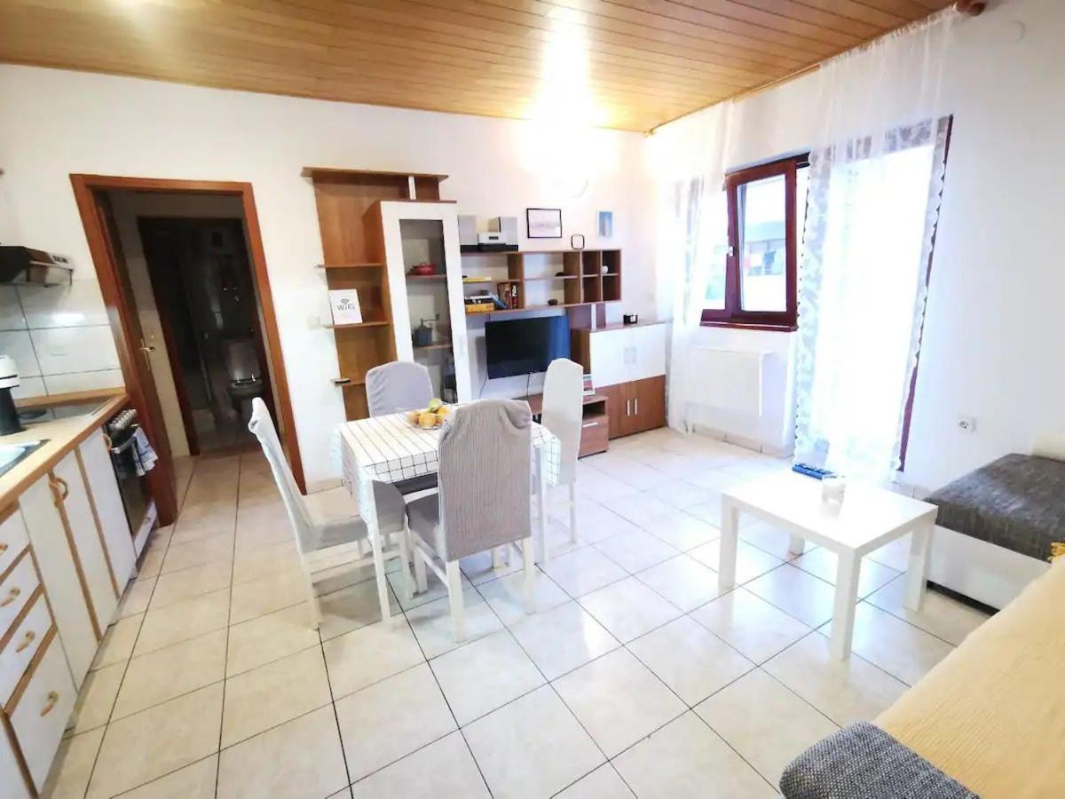 Misho Apartment With Terrace 斯普利特 外观 照片